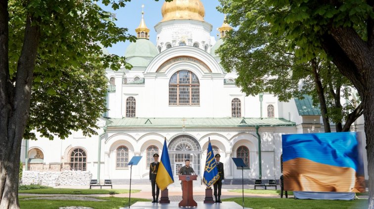 Архієпископ Кульбокас отримав державну нагороду від Президента України